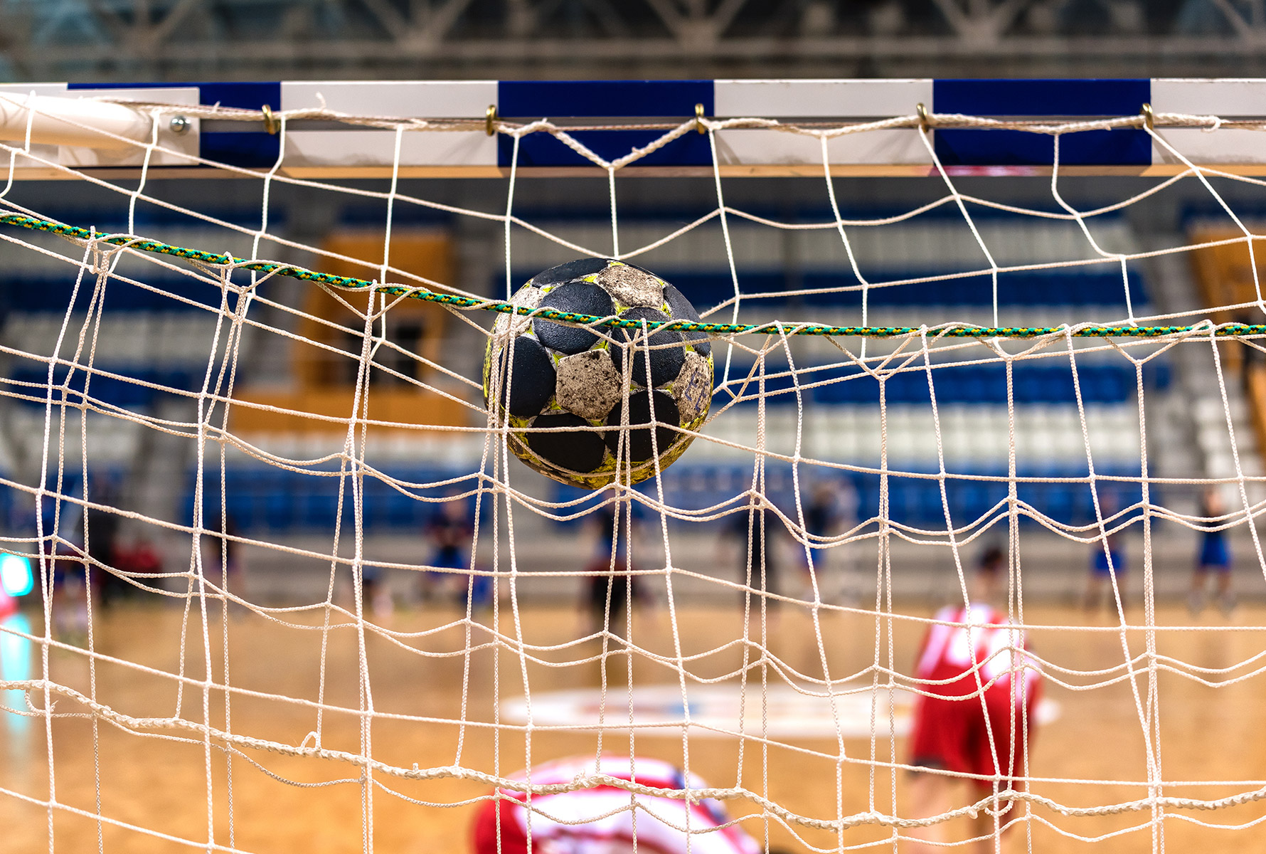 ウォールハンドボールの歴史・競技人口・ルール・大会【スポーツ辞典】 スポスルマガジン｜様々なスポーツ情報を配信