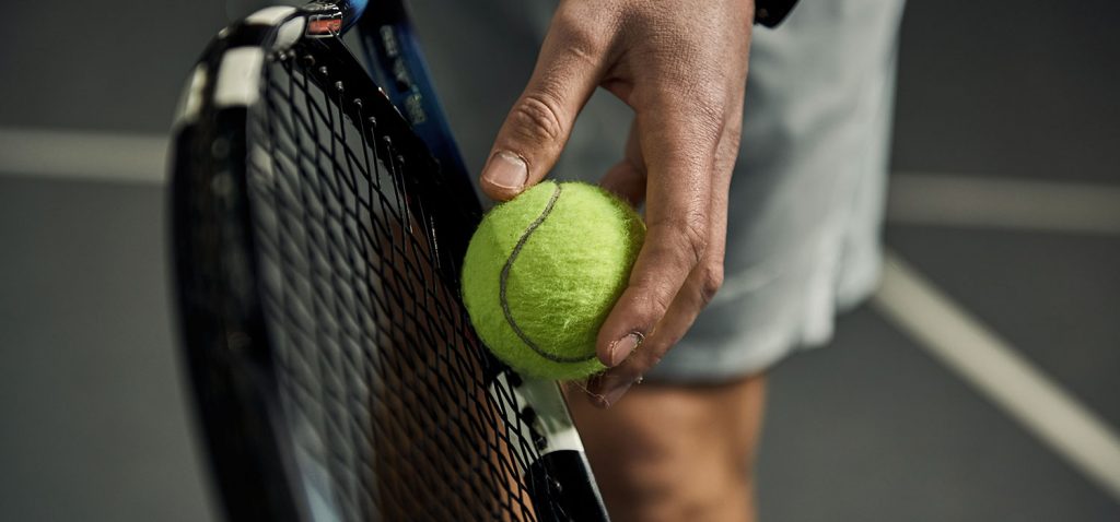テニス 一人で練習する方法５つをご紹介 スポスルマガジン 様々なスポーツ情報を配信